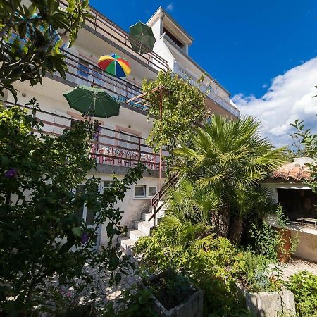 Apartments Biserka Цриквеница Экстерьер фото