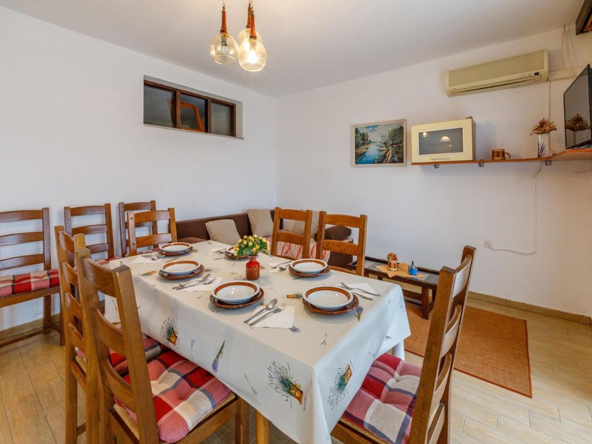 Apartments Biserka Цриквеница Экстерьер фото