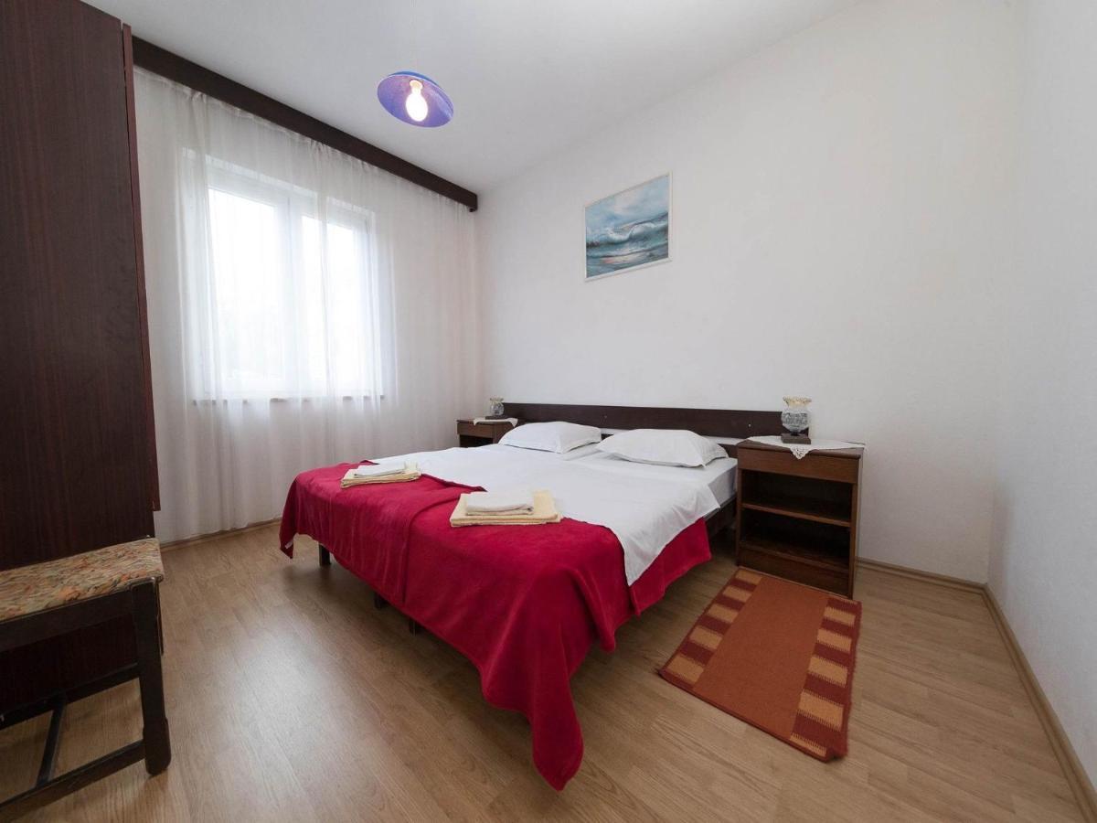 Apartments Biserka Цриквеница Экстерьер фото